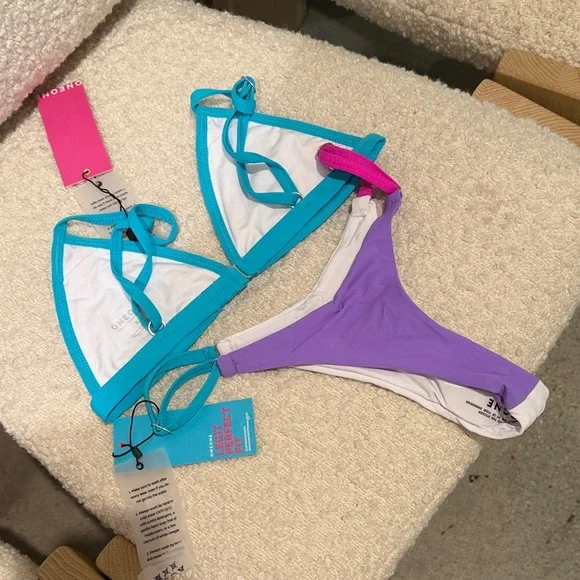 NWT! Oneone Swimwear Small XS Triangle Bikini Bikini Set Strappy Color block - Picture 4 of 7